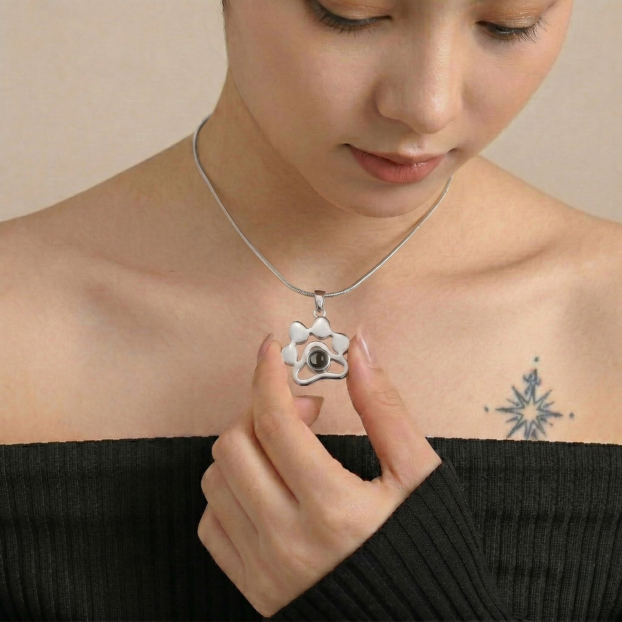 Personalized Pet  Memory photo projection Necklace- SnapEyelet